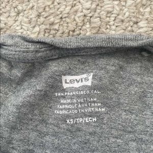 Levi’s T-shirt